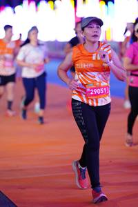 BIB: 29051, 110
                            <button type="button" onclick="openModal(22872620)" class="btn btn-primary btn-sm float-right btn-popup" data-toggle="modal" data-target=".modal-high-quality">
                        <i class="fas fa-shopping-cart"></i> Add to Cart
                    </button>
                                            <button type="button" onclick="isThisMe(22872620, true)" class="btn btn-success btn-sm float-right btn-popup btn-isme hidden" data-toggle="tooltip" data-placement="bottom" title="นี่คือรูปของคุณใช่ไหม คลิกที่นี่เพื่อเอาเข้าอัลบั้ม">
                        <i class="fas fa-plus"></i> Add to album
                    </button>
                    <button type="button" onclick="isThisMe(22872620, false)" class="btn btn-warning btn-sm float-right btn-popup btn-isnotme hidden">
                        <i class="fas fa-ban"></i> Remove from album
                    </button>